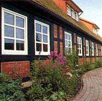 Haus Rosengarten – Gartenweg